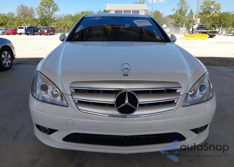 2009 Mercedes-Benz S 550 z USA, uszkodzony, nr VIN WDDNG71X39A255132